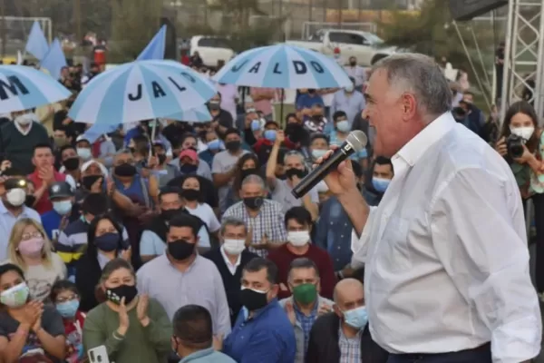 Los discursos, la otra batalla entre Jaldo y Manzur