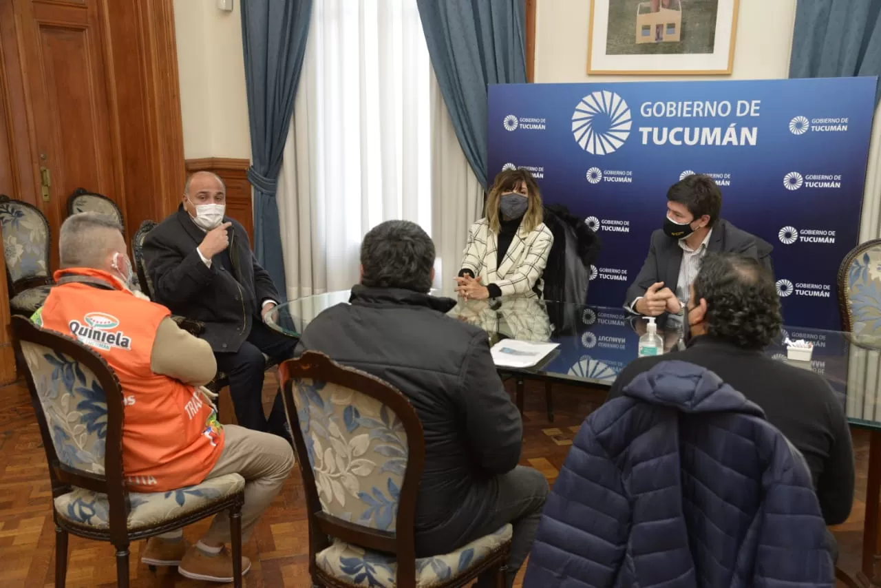 PRENSA Y COMUNICACIÓN PÚBLICA