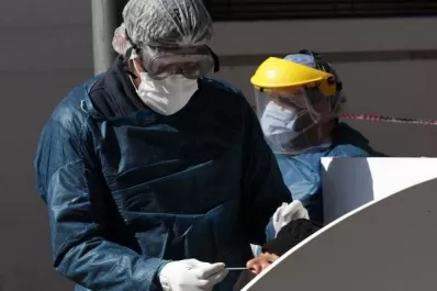 Tucumán cierra este jueves con 685 nuevos contagios y 10 muertes por covid-19