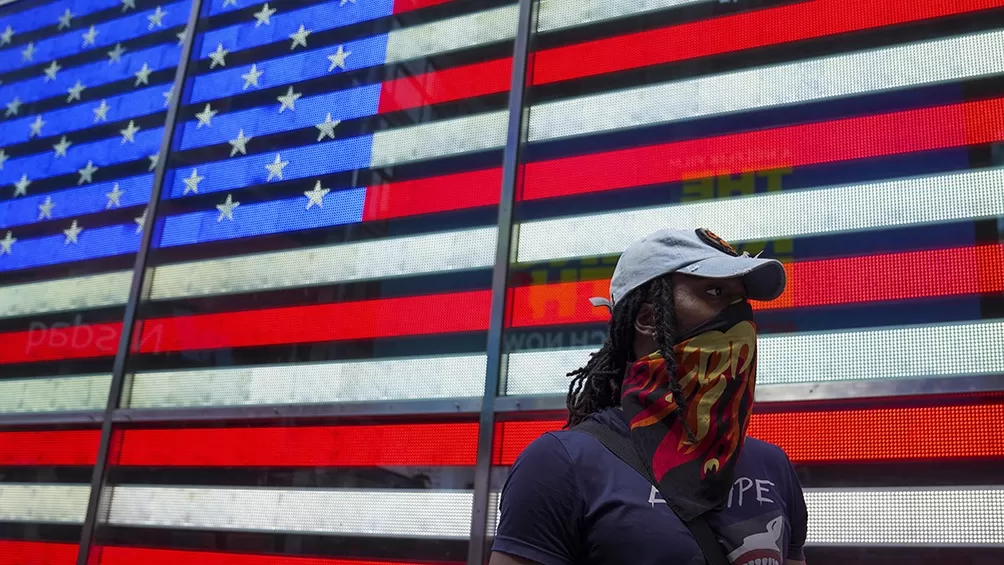 La economía de EEUU volvió a ubicarse en niveles de prepandemia en el segundo trimestre