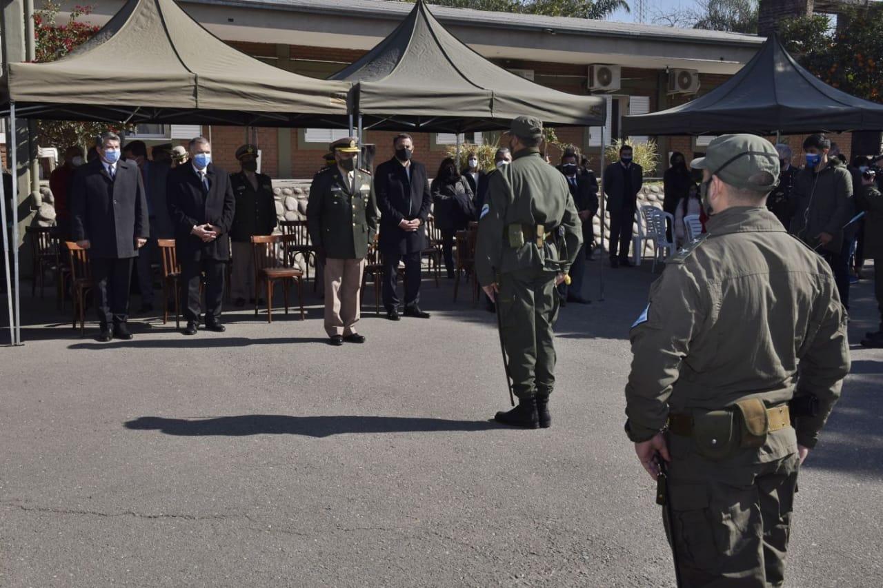 Jaldo participó en el acto por el 83° aniversario de Gendarmería