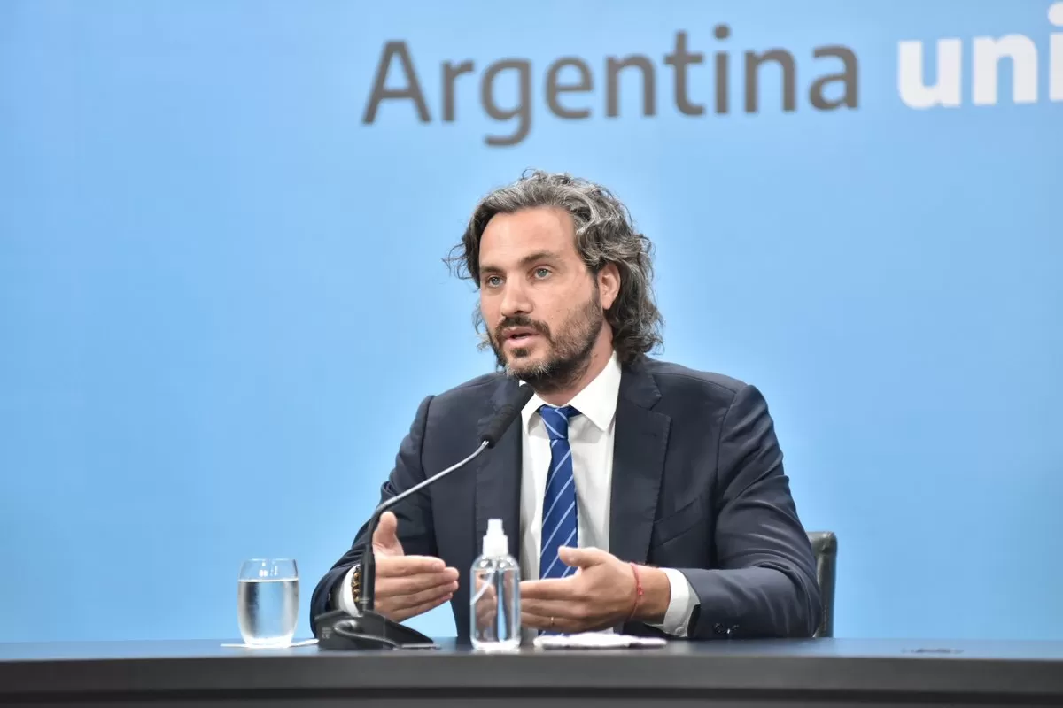 Santiago Cafiero volvió a defender al presidente Alberto Fernández, luego de la difusión de la foto de los festejos en la Quinta de Olivos. Foto tomada de Twitter: @SantiCafiero