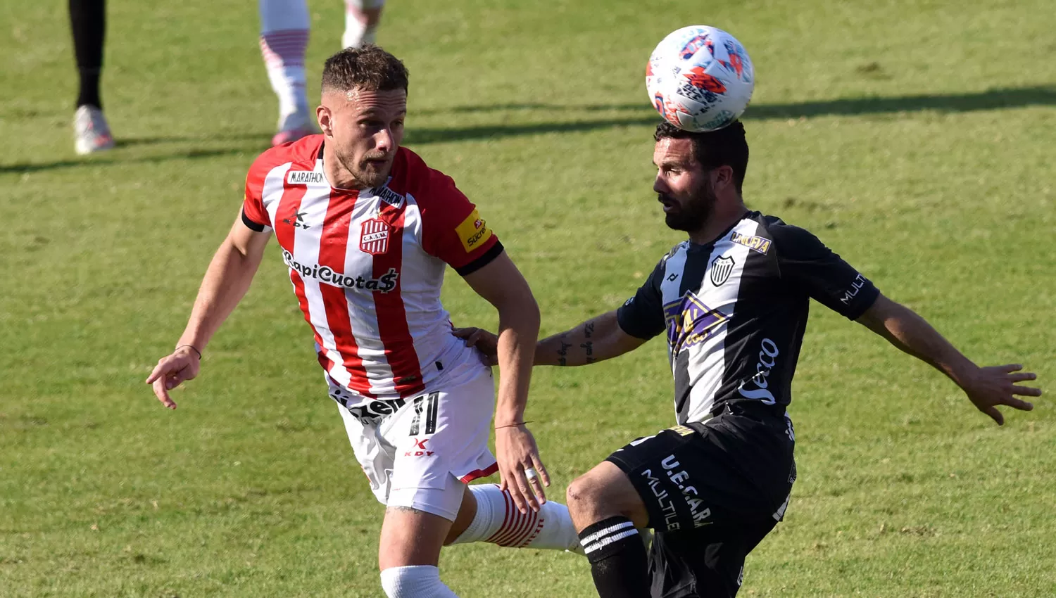 ALTIBAJOS. Sansotre, al igual que el resto del equipo, alternó ayer buenas y malas en San Martín.