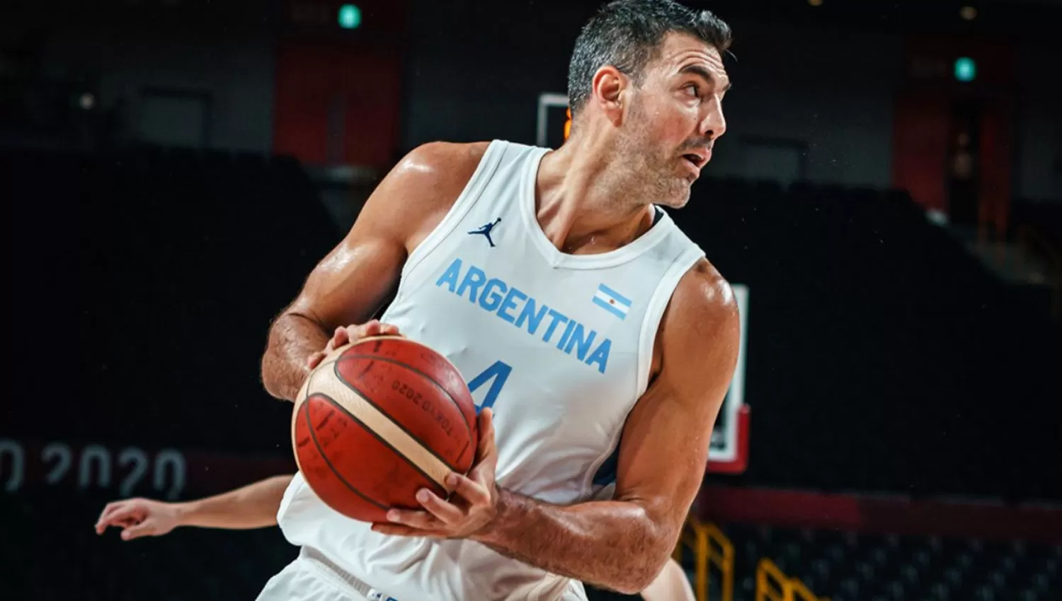 Luis Scola, capitán de la selección Argentina de básquet.