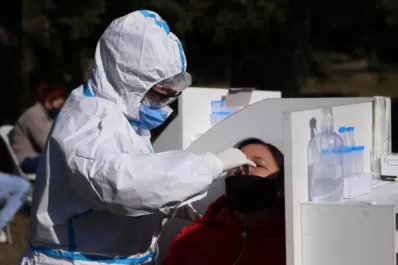 Tucumán arranca la primera semana de agosto con 408 nuevos casos y nueve muertes por covid-19