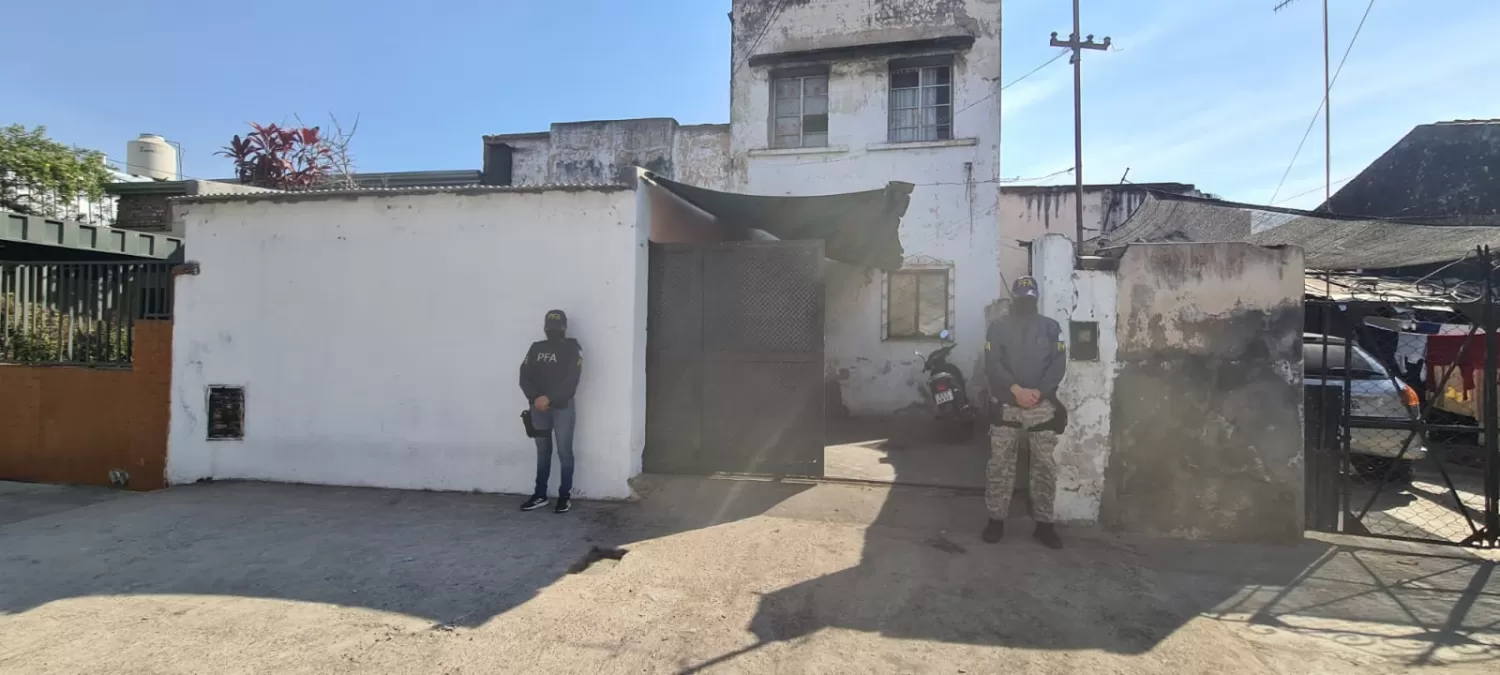 Allanamiento en Villa Luján
