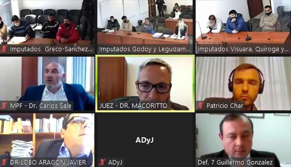 EN PLENA AUDIENCIA. Todas las partes en uno de los debates. 