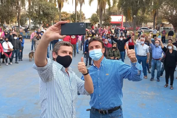 A partir del lunes, los intendentes Campero y Sánchez tomarán licencia por las PASO