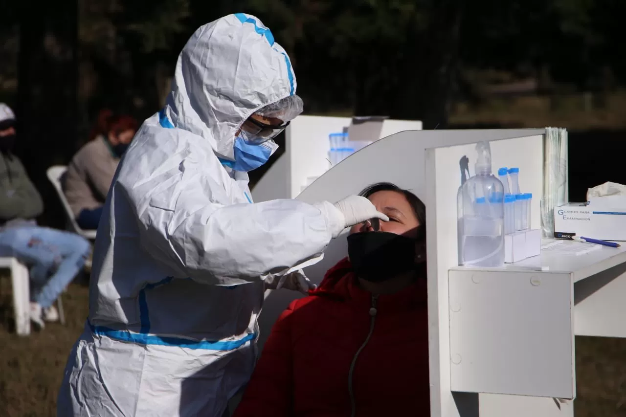 CLAMOR CIENTIFICO. Las pandemias podrían volverse habituales, sin una toma de conciencia global. FOTO PRENSA MINISTERIO DE SALUD DE TUCUMAN