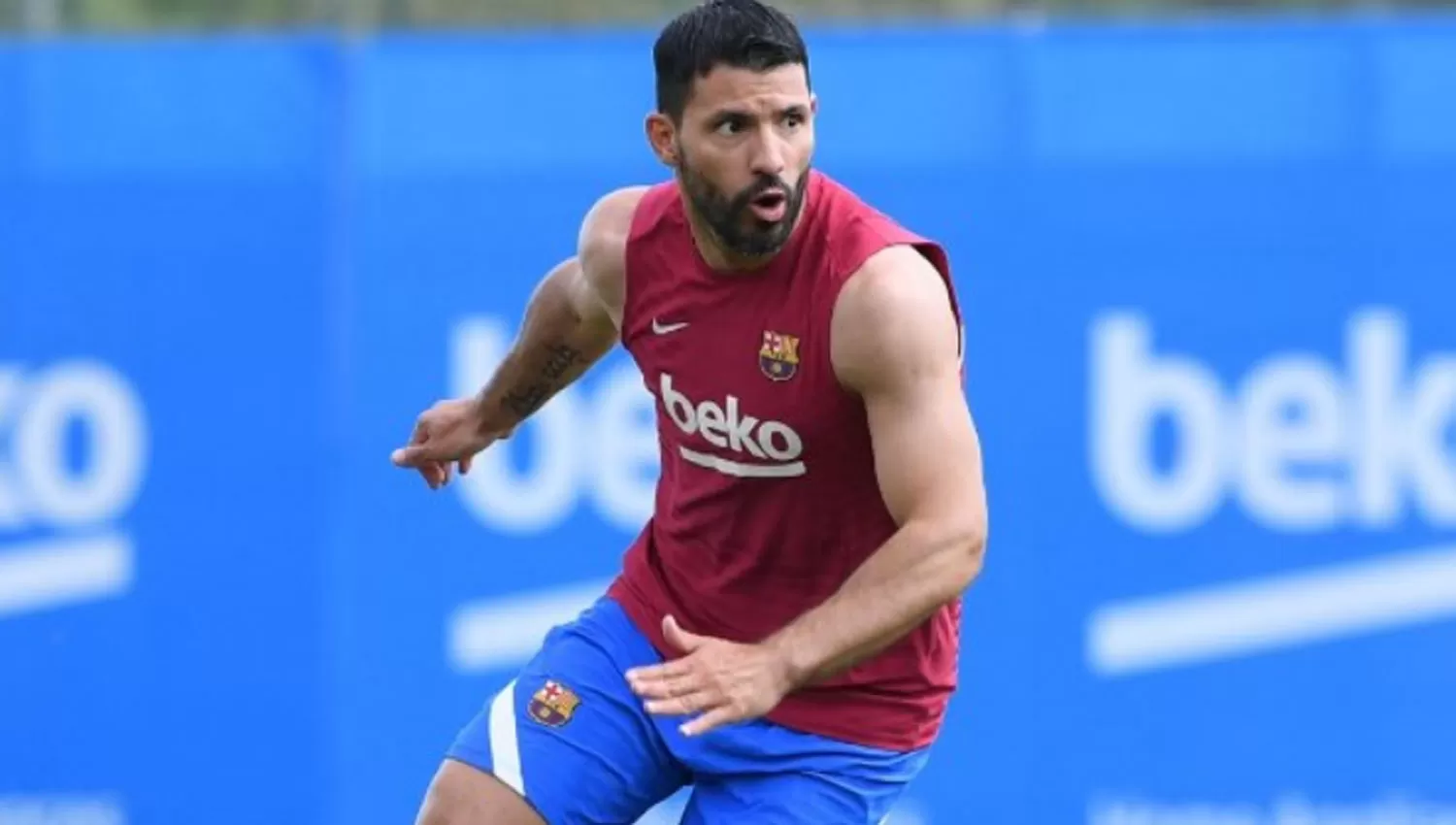 Otra mala para Barcelona: Agüero estará diez semanas sin actividad por una lesión