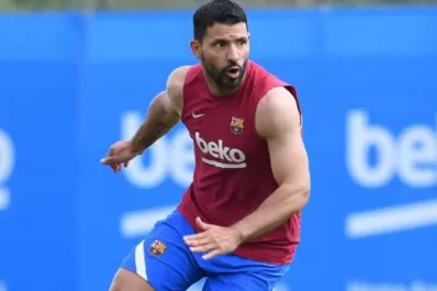 Salarios: Sergio Aguero todavía no fue inscripto como refuerzo del Barcelona