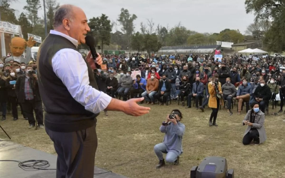 Chispazos entre Manzur y Jaldo mientras avanza la campaña