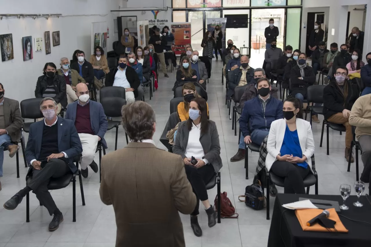 Yerba Buena se convirtió en el primer municipio en adherir a la Ley Yolanda