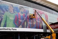 Tras el adiós, Barcelona retira las gigantografías de Messi de su estadio