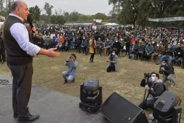 Manzur: hay que decirle la verdad a la gente, porque están inventando cosas