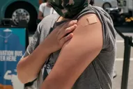 Sinopharm, entre las vacunas candidatas para inocular niños y adolescentes de 3 a 17 en la Argentina