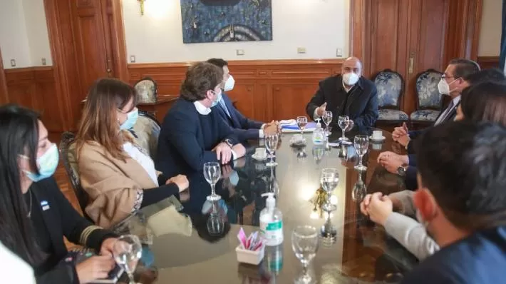 PRENSA Y COMUNICACIÓN PÚBLICA