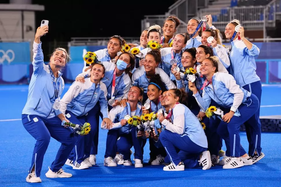 HOCKEY. Las Leonas, pese a tener un comienzo con derrota, fueron de menor a mayor hasta que el crecimiento lo frenó Países Bajos que se llevó el oro.  