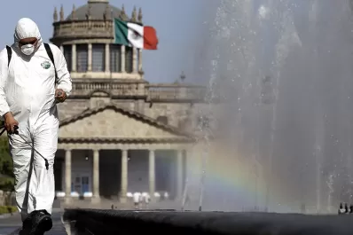 México superó los tres millones de casos de covid-19