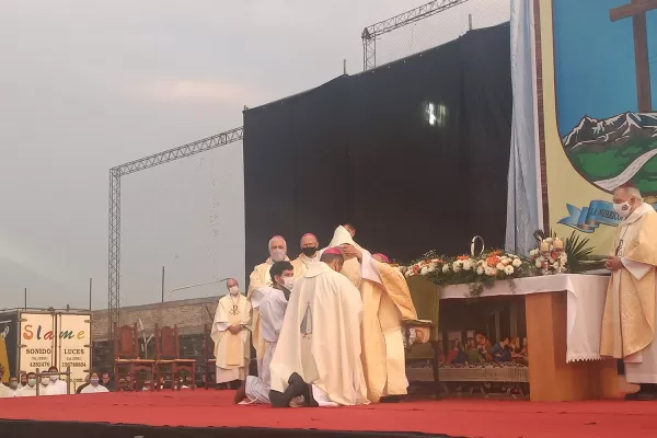 La asunción de monseñor Díaz: unidad, diálogo y amistad social, las metas del obispo