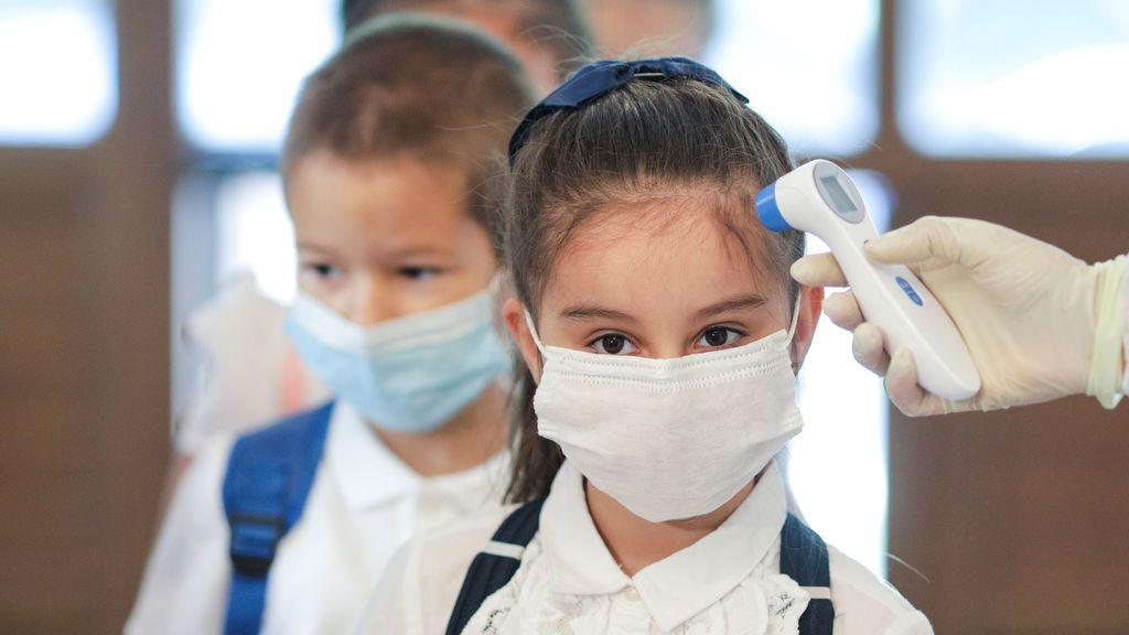 Coronavirus en niños: tras la infección, ¿los anticuerpos duran menos que en los adultos?