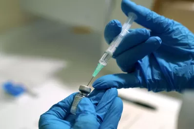 La OMS se opone a que la vacunación contra la covid-19 sea obligatoria