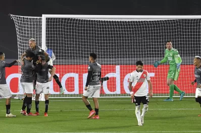 El chileno Roberto Tobar dirigirá la revancha de River ante Mineiro