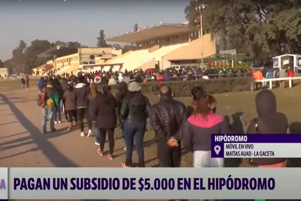 En plena campaña electoral, miles de personas acuden al Hipódromo para cobrar un bono de $ 5.000