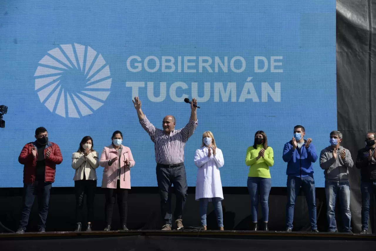 Manzur en un acto en el Hipódromo. Foto prensa de gobierno