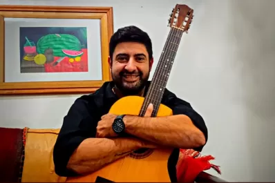 Por las peñas: almuerzos criollos con folclore