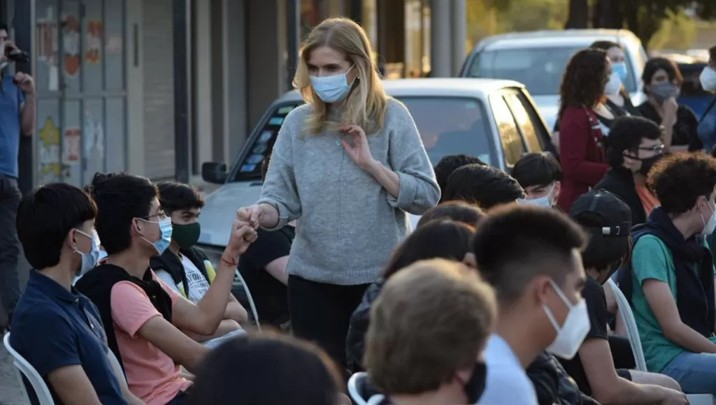 CRÍTICA. La senadora Silvia Elías de Pérez insistió con que en estas elecciones está en juego la República.