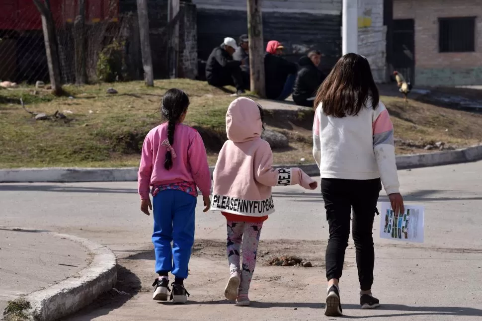 INFANCIAS. En La Costanera el derecho de estudiar no llega a todos. 