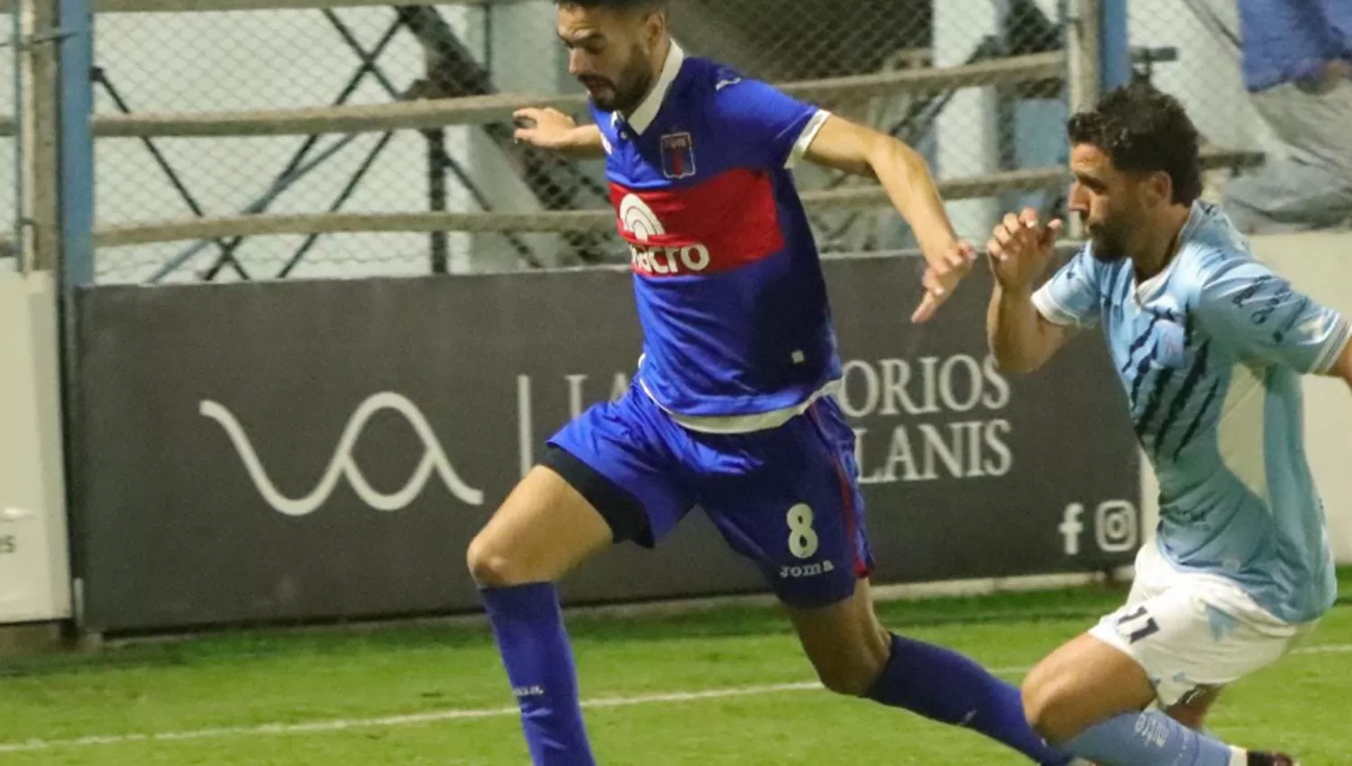 SIN GOLES. Tigre igualó 0 a 0 anoche en su visita a Estudiantes de Río Cuarto.