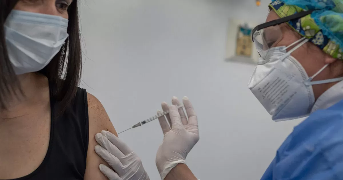 Tucumán: un 48% recibió las dos dosis