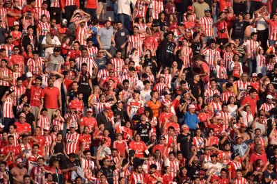 ¿Cómo será la vuelta del público a las canchas del fútbol argentino?