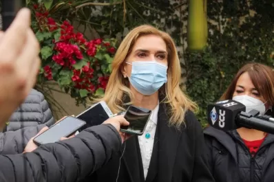 “Debemos derrotar a una concepción autoritaria del gobierno”, dijo Elías de Pérez