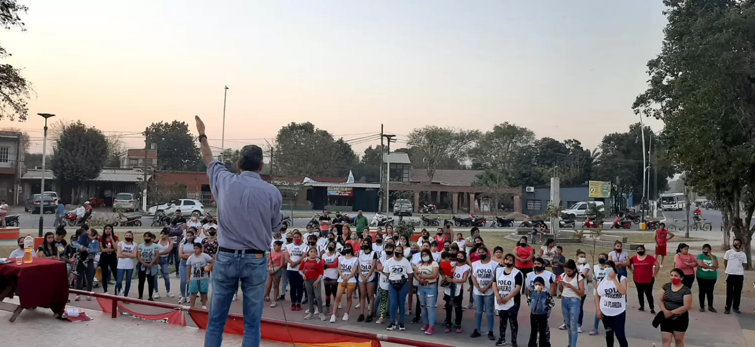 EN LA FLORIDA. El precandidato Martín Correa, en un acto de campaña. Foto de Twitter @MartinCorreaPO