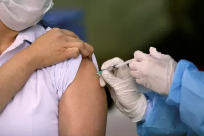 Colombia administrará una tercera dosis de la vacuna contra la covid-19