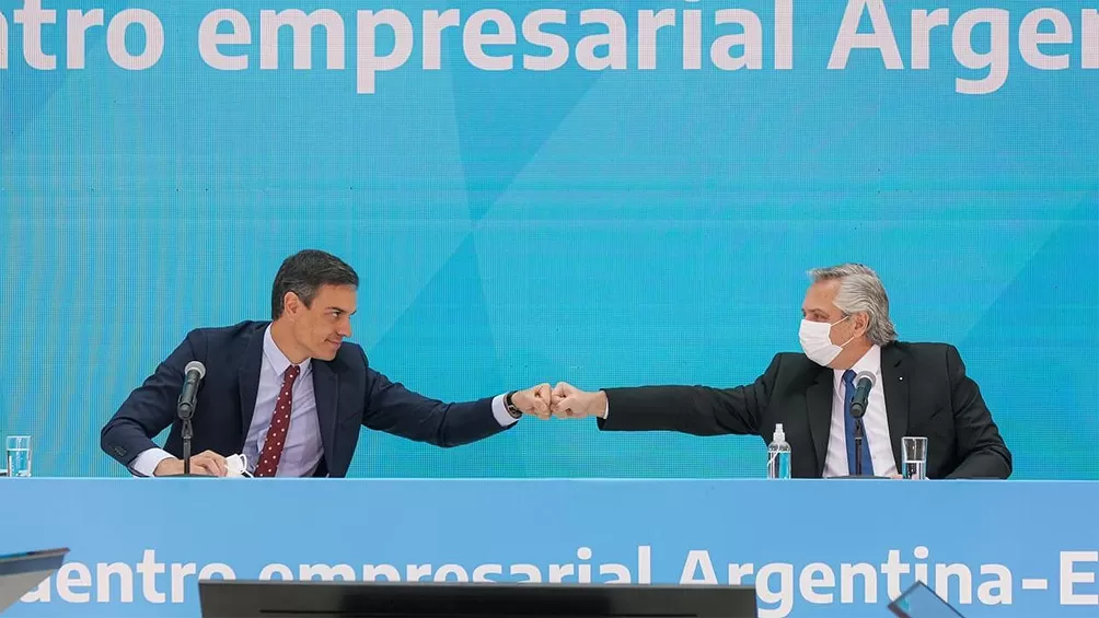 Alberto Fernández y el presidente de España, Pedro Sánchez. Foto de Archivo.