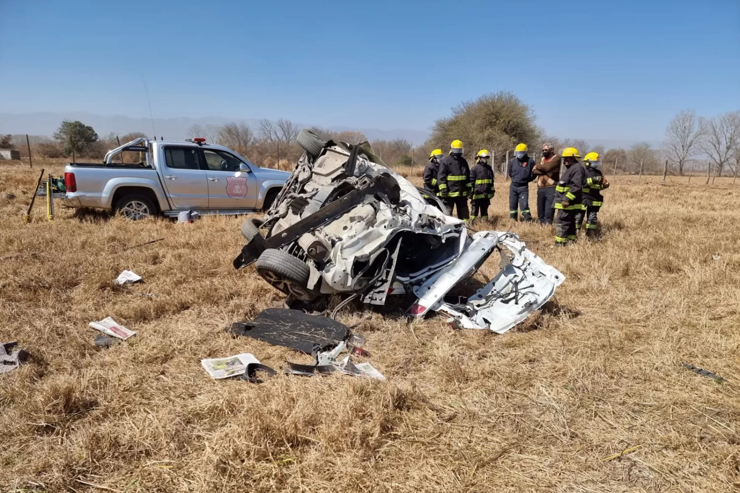 Un hombre murió hoy al volcar un auto en la ruta nacional 9