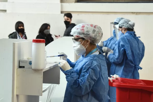 Variante Delta en Tucumán: tres positivos, y a la espera de otros resultados