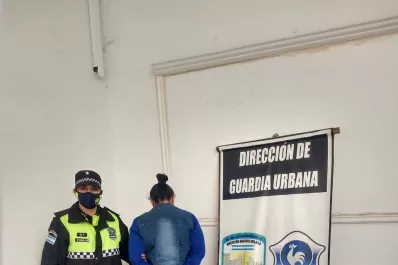 Detuvieron a una mechera, que tenía prohibido ingresar al microcentro