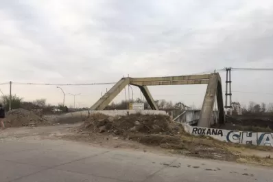 Vialidad ratificó la advertencia por el puente de avenida Colón y Canal Sur