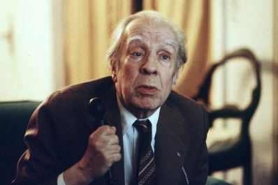En el Día del Lector, se recuerda hoy al escritor Jorge Luis Borges