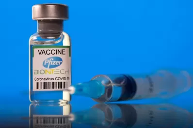 Se aprueba por completo la vacuna de Pfizer-BioNTech