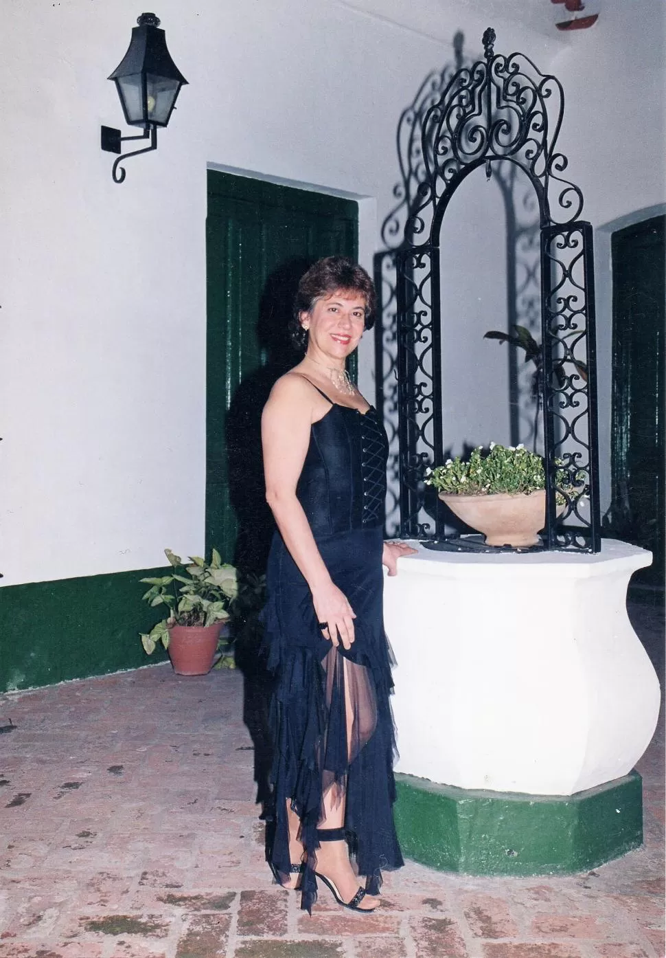 EL TEMA ELEGIDO. Ana Vicidomini tiene predilección por “Naranjo en flor”, tango que le evoca “el aroma incomparable” de su Lules natal. 