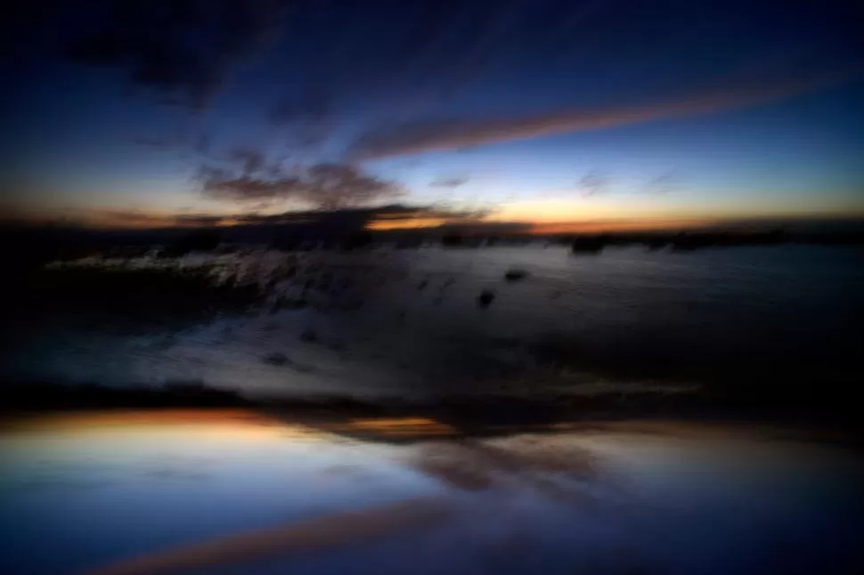 SERIE “TOPOGRAFÍA VIVA”. La obra pertenece al fotógrafo Marcelo Gurruchaga, de Argentina. Fronteras Foto Fest