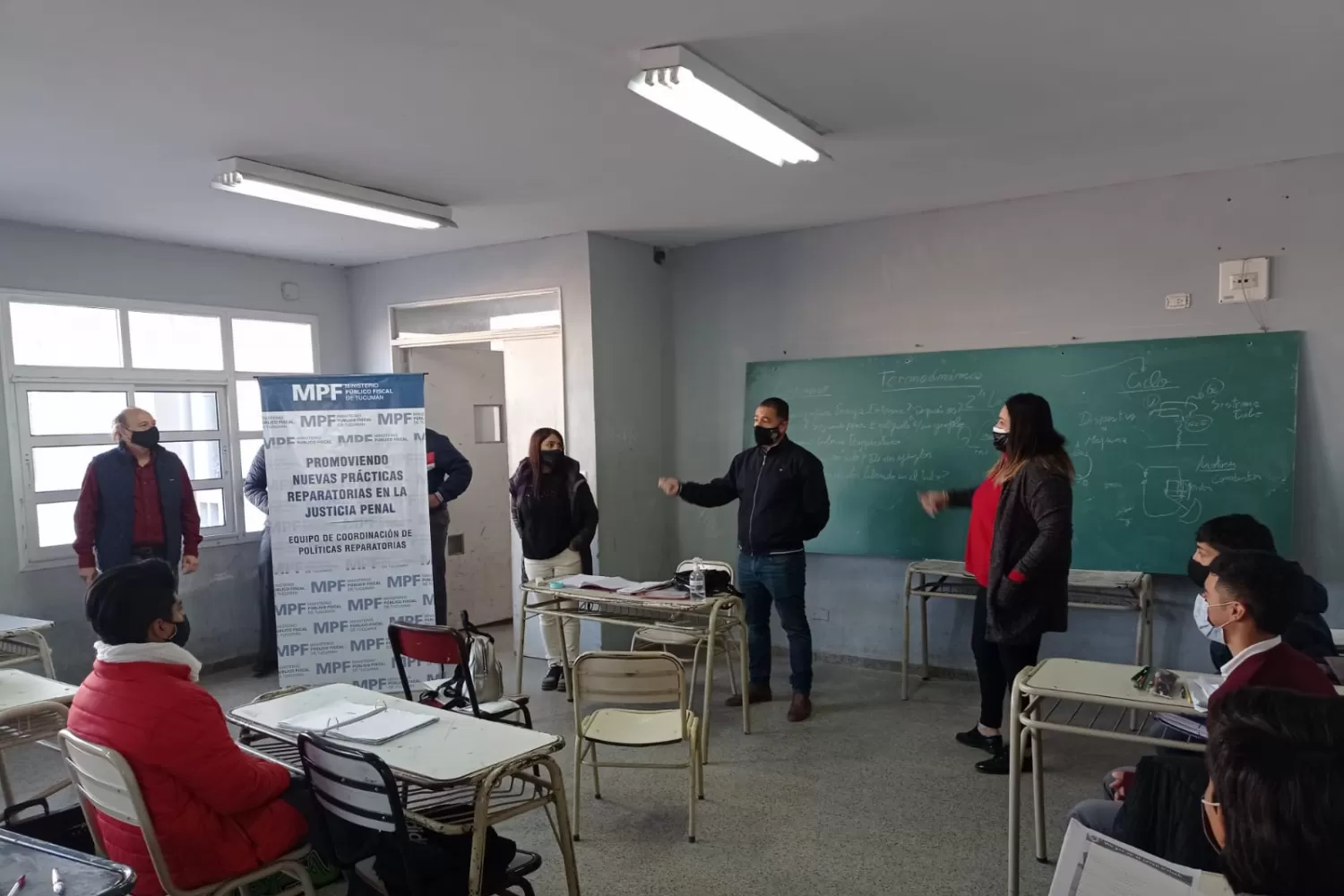 El Ministerio Público Fiscal dicta talleres en las escuelas que recibirán donaciones