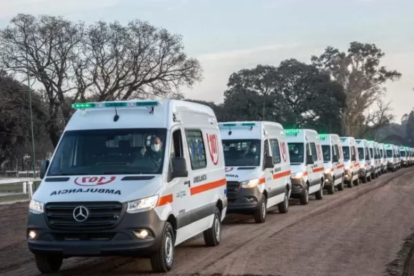 Tucumán: ya distribuyeron las 100 nuevas ambulancias en las 93 comunas