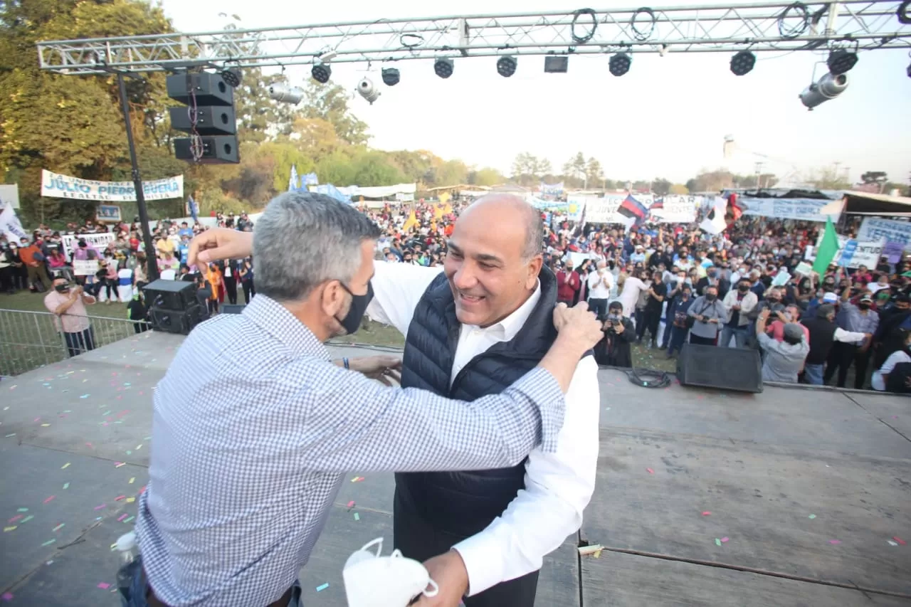 “Los voy a llevar al triunfo”, aseguró Manzur